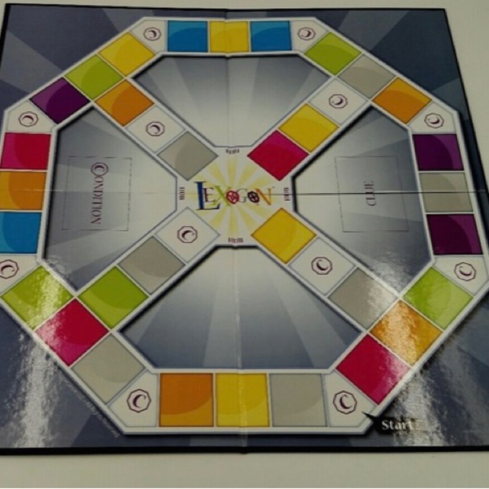 Lexogon: The Great Game of Words Board Game - Picture 4 of 4